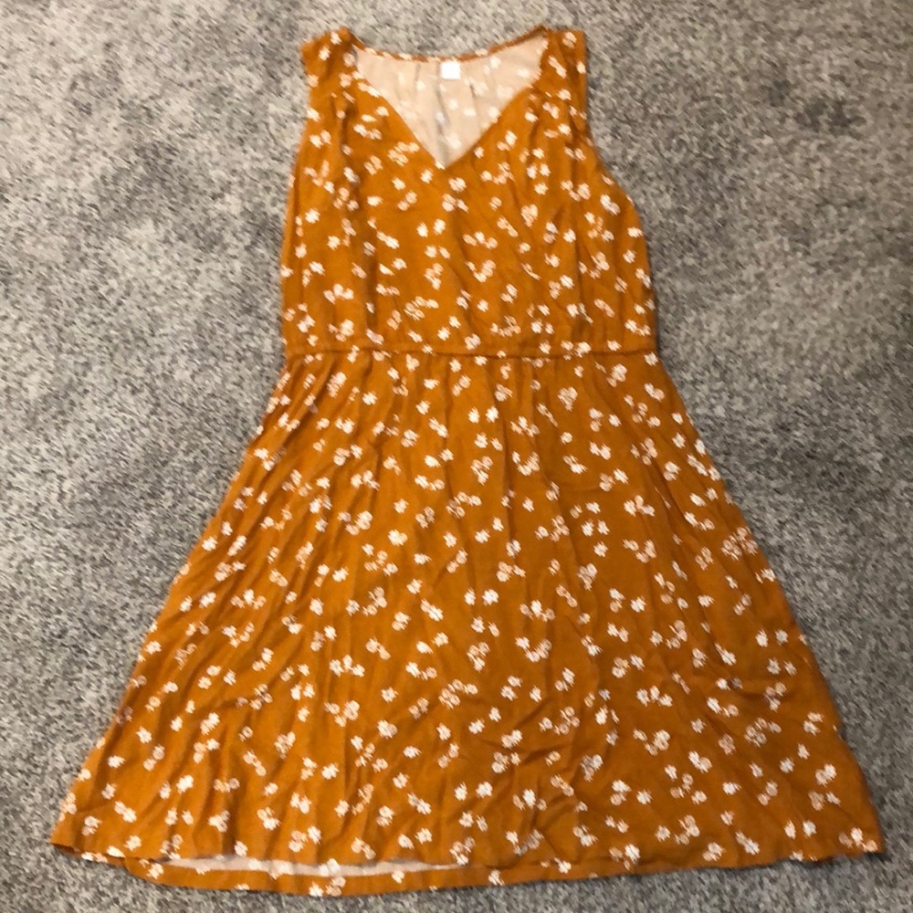 Flowy summer dress